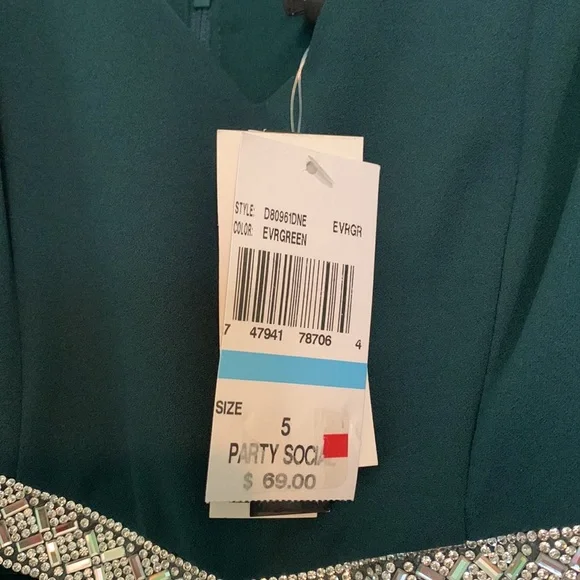 Speechless Macy Emerald Green Silver Cutout Midriff Party Fit Flare Dress Padded - Picture 3 of 7